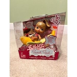 Bratz Babyz Sweet Seat Banana Chair and Baby Fianna Unopened